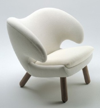 Pelikan Chair by Finn Juhl 1940 (Kaschmir weiss)
