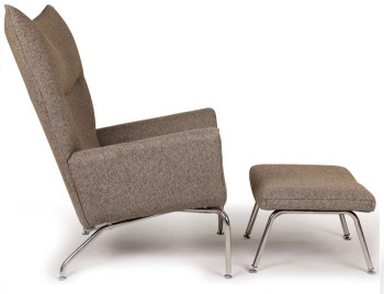 Fusshocker zum Wingchair by Hans Wegner 1960