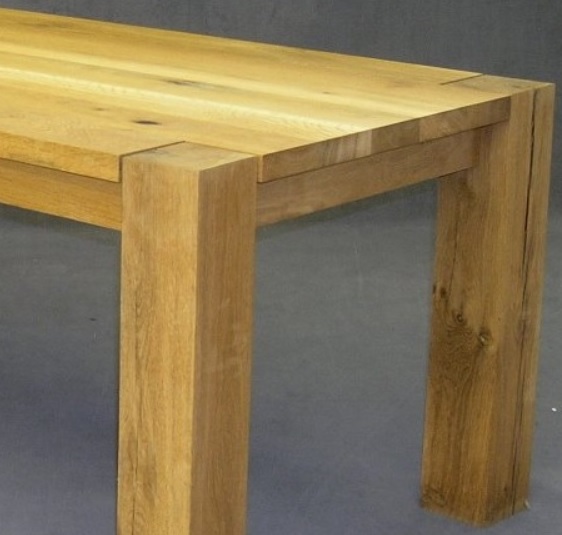 180 x 95 cm}