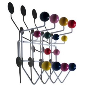 Hang it All Garderobe inspired by Charles Eames 1953